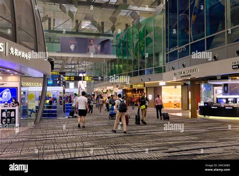 terminal 3 duty free shops.